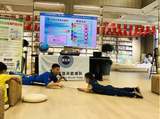 103645-132327.jpg 090737-689498.jpg