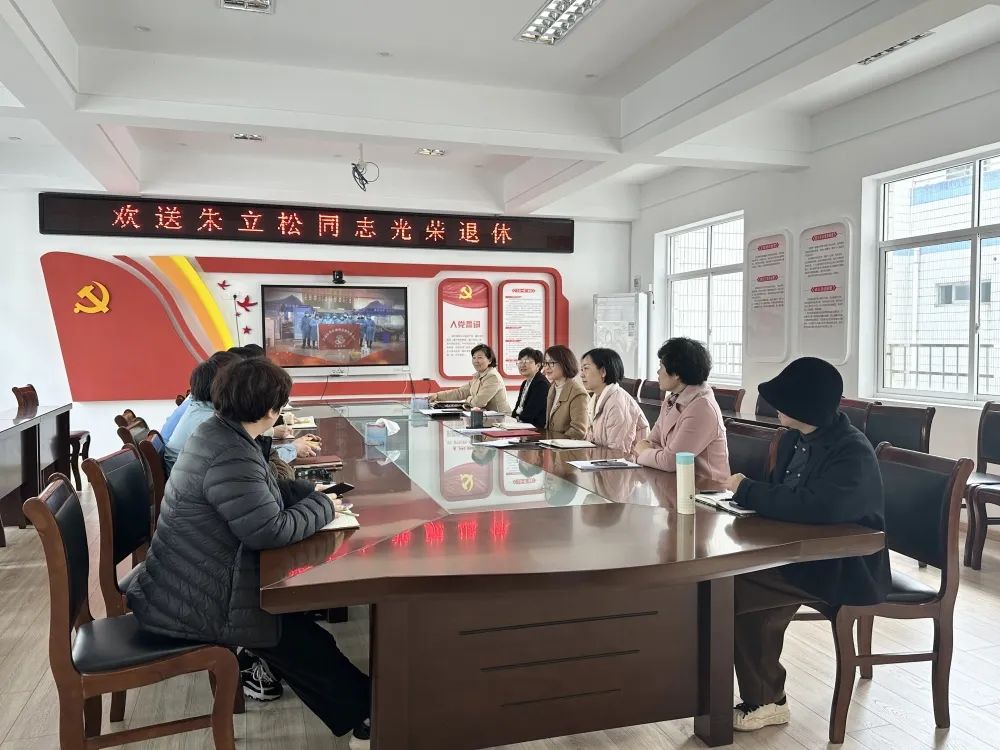 090030-876901.jpg 090030-876901.jpg