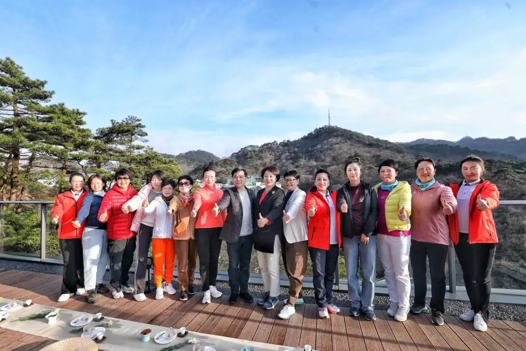 103552-123367.jpg 103552-123367.jpg