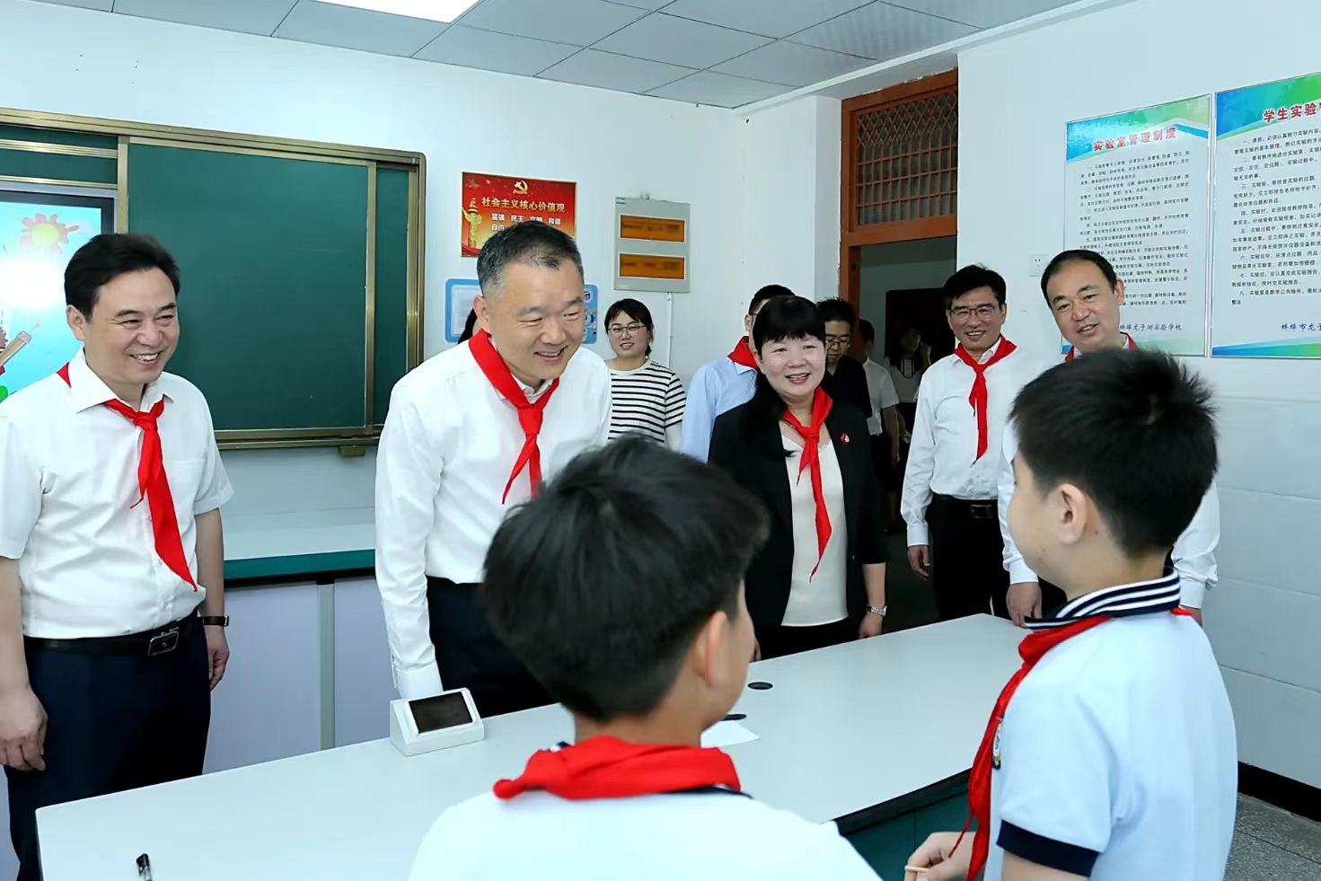 082145-201991.jpg 082145-201991.jpg