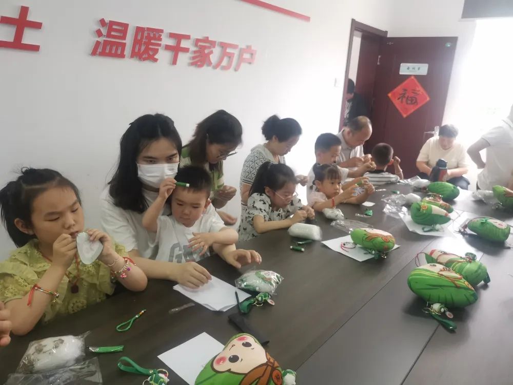 102518-426875.jpg 102518-426875.jpg