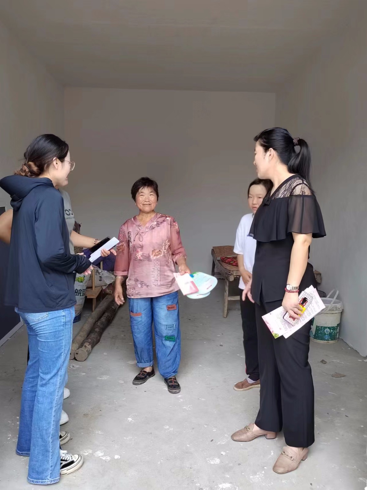 152504-134568.jpg 152504-134568.jpg