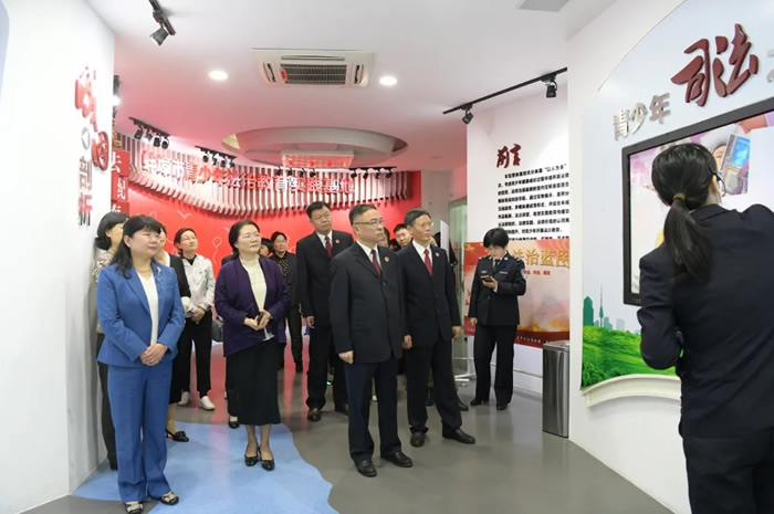 150908-765105.jpg 22.jpg